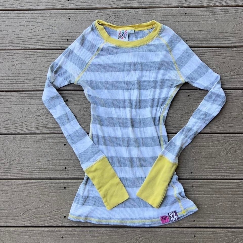 Vtg Y2K Roxy Grey & Yellow Striped Shirt Size Medium Long Sleeve Surfing Preppy